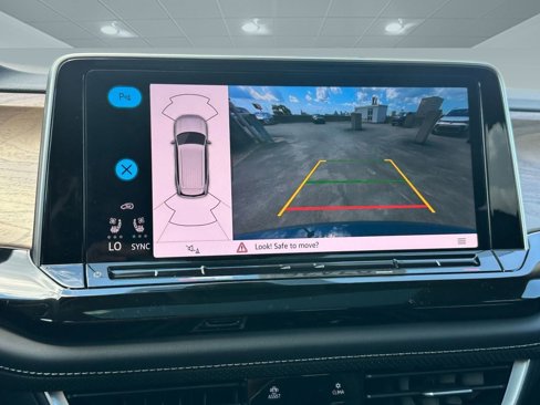 New 2026 Volkswagen Atlas SE image 25
