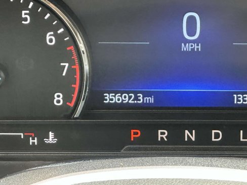Used 2022 Ford Explorer XLT image 23