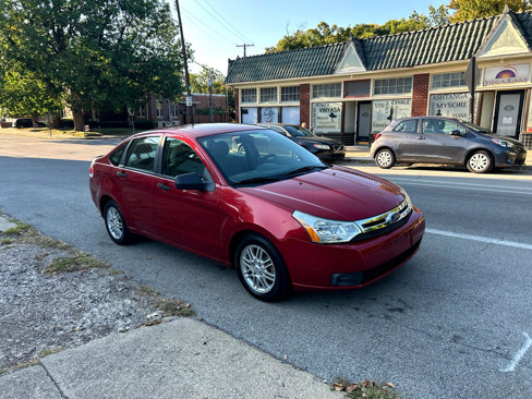 Used 2009 Ford Focus SE image 3