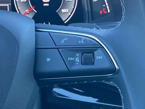 New 2025 Audi Q7 2.0T Premium image 9