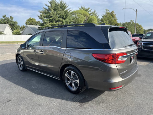 Used 2018 Honda Odyssey Touring image 5