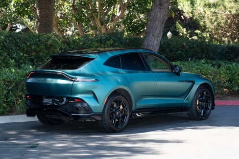 Used 2023 Aston Martin DBX 707 image 3