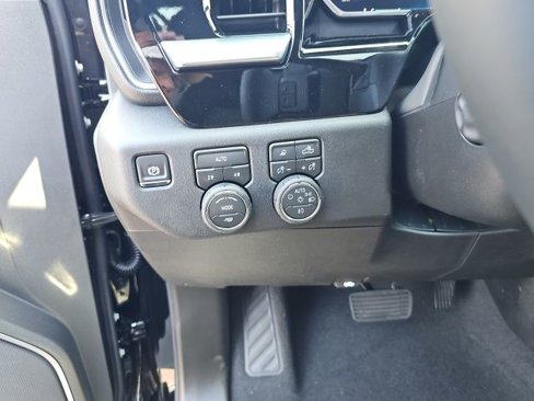 New 2026 Chevrolet Silverado 1500 LTZ w/ LTZ Premium Package image 39