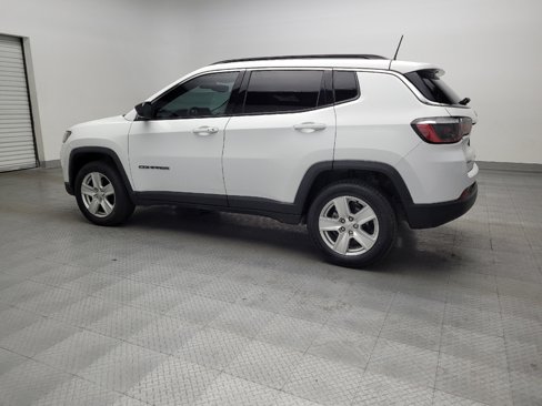 Used 2022 Jeep Compass Latitude w/ Sun and Sound Group image 3