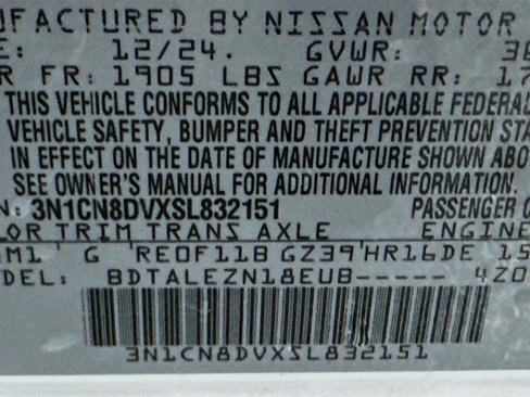 Used 2025 Nissan Versa S w/ Trunk Package image 12