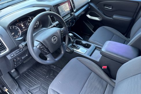 Used 2022 Nissan Frontier SV w/ Technology Package image 14