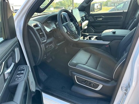 New 2026 RAM 1500 Laramie w/ Night Edition image 11