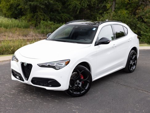 New 2025 Alfa Romeo Stelvio Tributo Italiano w/ Active Assist Plus Package image 4