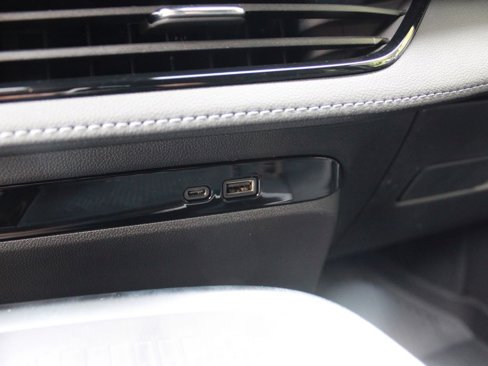 New 2026 Buick Enclave Sport Touring w/ Power Package image 29