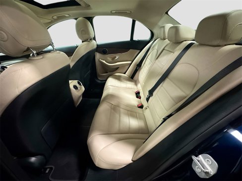 Used 2021 Mercedes-Benz C 300 4MATIC Sedan image 23
