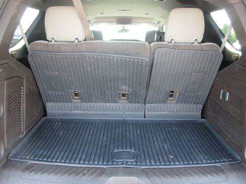 Used 2021 GMC Yukon SLT image 11