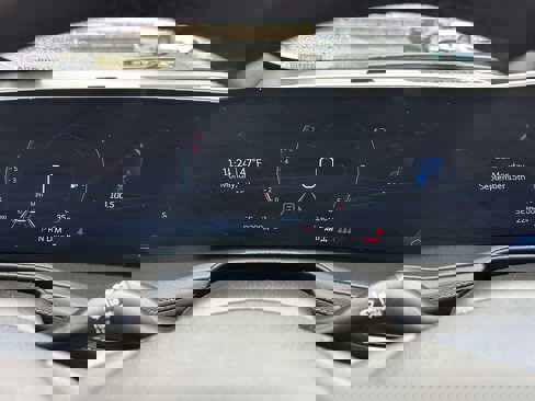 Used 2024 Cadillac XT4 Premium Luxury image 23