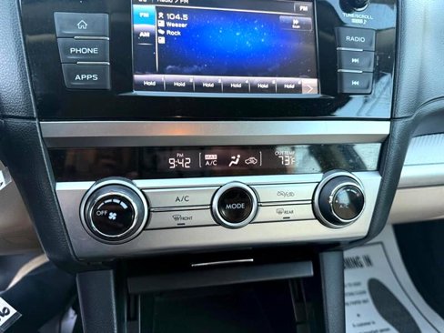 Used 2018 Subaru Outback 2.5i image 22