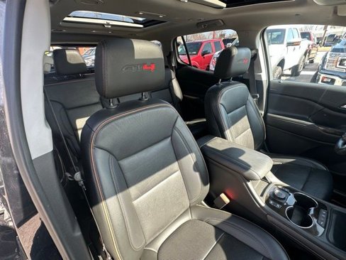 Used 2021 GMC Acadia AT4 image 30