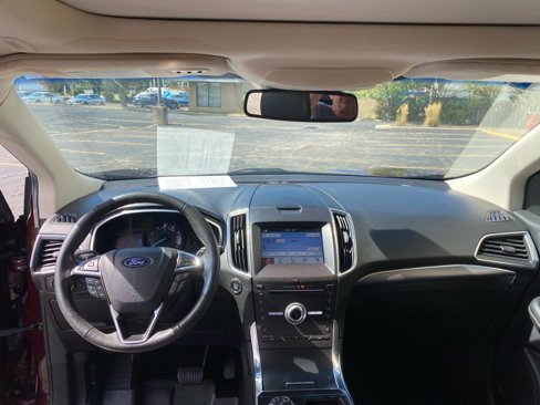 Used 2019 Ford Edge Titanium w/ Cold Weather Package image 19