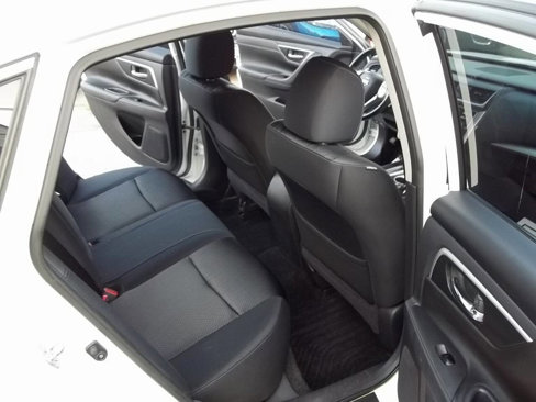 Used 2016 Nissan Altima 2.5 SR image 11