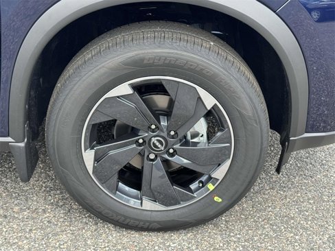 New 2026 Nissan Rogue SV image 6