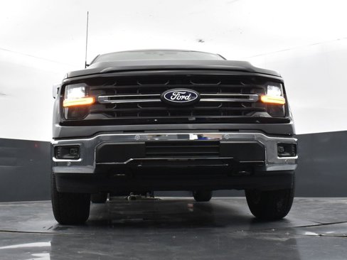 New 2025 Ford F150 XLT w/ Equipment Group 302A MID image 32