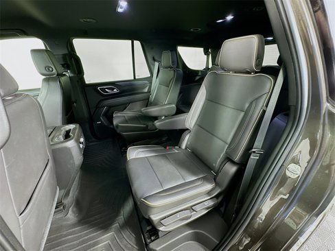Used 2021 GMC Yukon SLT image 23