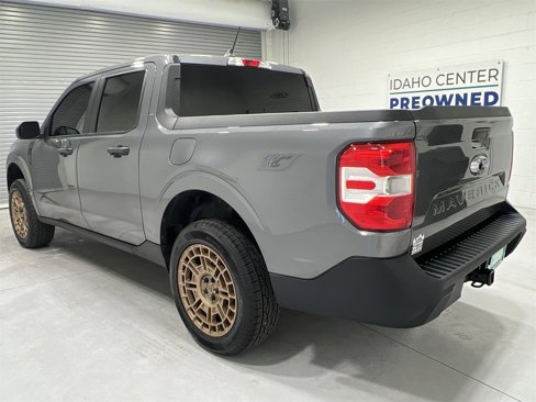 Used 2022 Ford Maverick XL image 6
