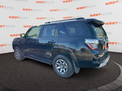 Used 2024 Toyota 4Runner TRD Off-Road Premium image 3