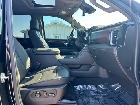 Used 2024 GMC Sierra 2500 Denali w/ Denali Reserve Package image 11