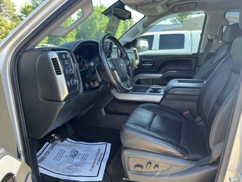 Used 2017 Chevrolet Silverado 2500 LTZ w/ Duramax Plus Package image 32