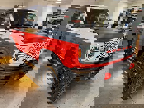 New 2025 Ford Bronco Stroppe Edition image 5