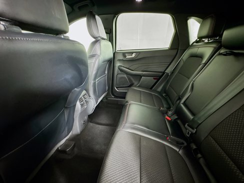 Used 2025 Ford Escape ST-Line Select image 24