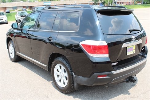 Used 2013 Toyota Highlander 4WD image 29