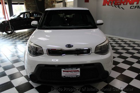 Used 2015 Kia Soul + image 10