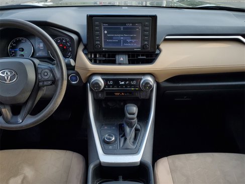 Used 2022 Toyota RAV4 XLE image 25