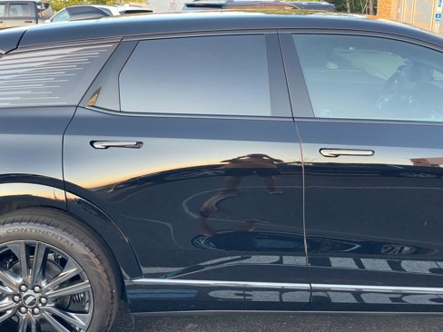 Used 2025 Cadillac Optiq Sport 2 image 23