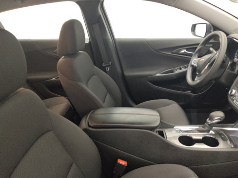 Used 2023 Chevrolet Malibu LT image 21
