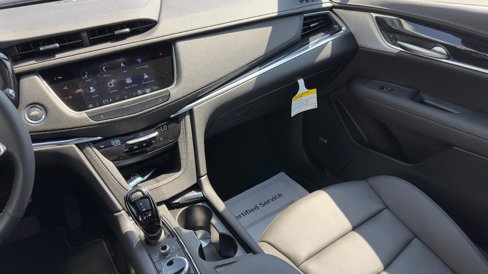 New 2025 Cadillac XT5 Premium Luxury w/ Technology Package image 8