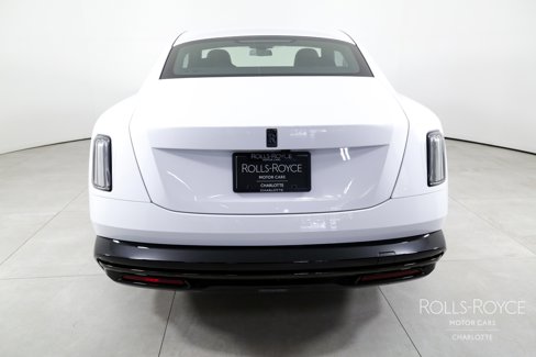 New 2025 Rolls-Royce Spectre Black Badge image 9