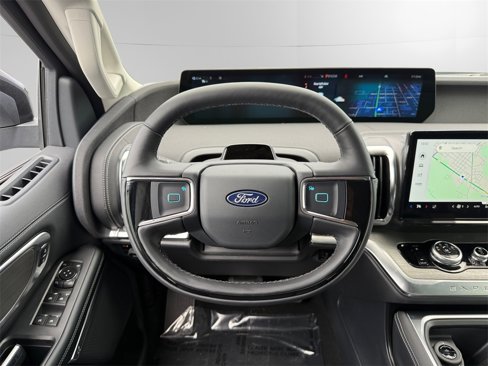 New 2025 Ford Expedition Platinum w/ Driver's Package image 12