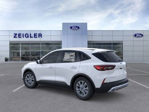 New 2025 Ford Escape Active w/ Cold Weather Package image 4