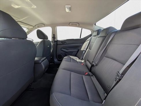 Used 2024 Nissan Altima 2.5 SV image 21