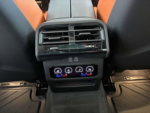 New 2026 BMW M5 w/ Executive Package image 33