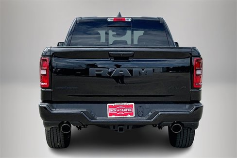 New 2026 RAM 1500 4x4 Crew Cab image 4