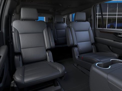 New 2025 Chevrolet Suburban Z71 w/ Z71 Off-Road Package image 17