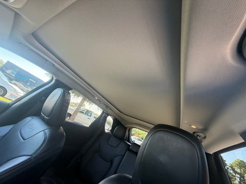 Certified 2023 Jeep Cherokee Altitude Lux w/ Lux Elite Package image 31