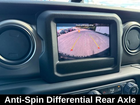 Used 2021 Jeep Wrangler Unlimited Sport image 23