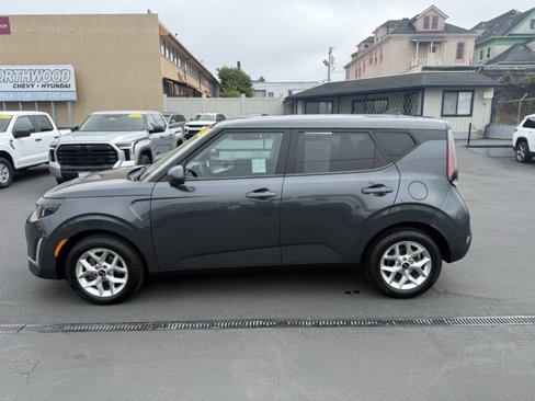 Used 2023 Kia Soul LX w/ Option Group 015 image 6