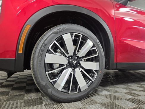 New 2025 Mitsubishi Outlander SE image 34