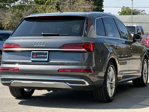 Used 2023 Audi Q7 3.0T Prestige image 10