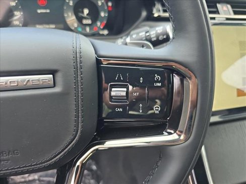 New 2026 Land Rover Range Rover Velar Dynamic SE image 19