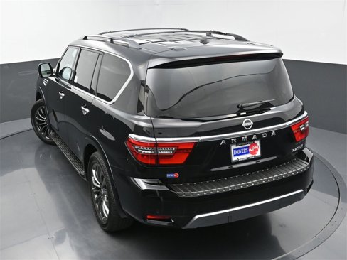 Used 2024 Nissan Armada Platinum w/ Captain's Chairs Package image 38