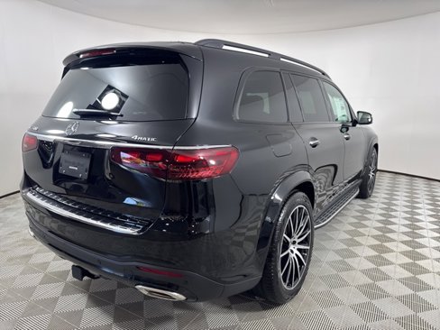 New 2026 Mercedes-Benz GLS 580 4MATIC image 7